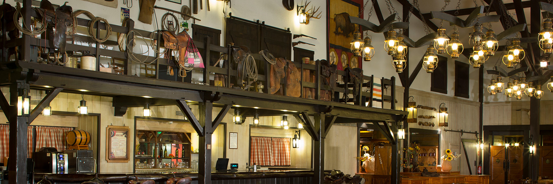 Disney Hotel Cheyenne Chuck Wagon Cafe