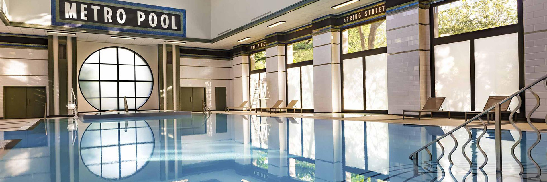 Disney Hotel New York - The Art of Marvel Metro Pool