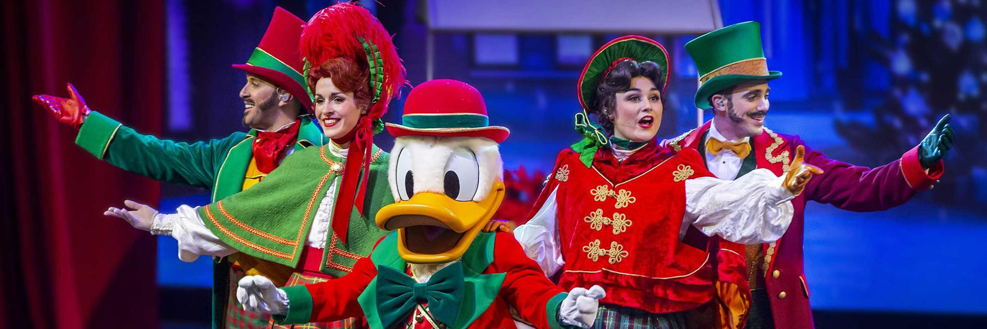 Let's Sing Christmas Disneyland Paris w/ Donald and Carolers