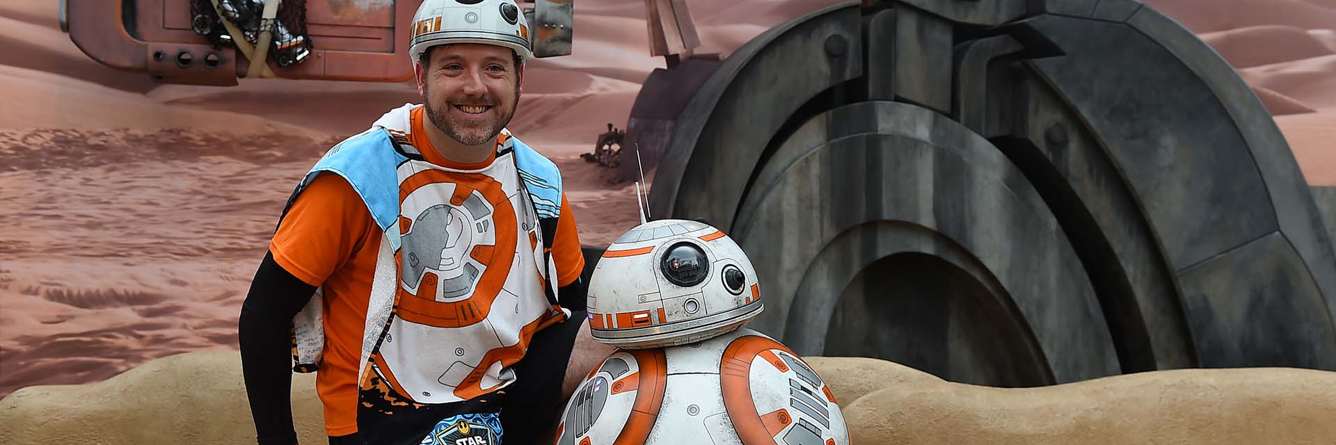 Star Wars Race; BB8; man in costume